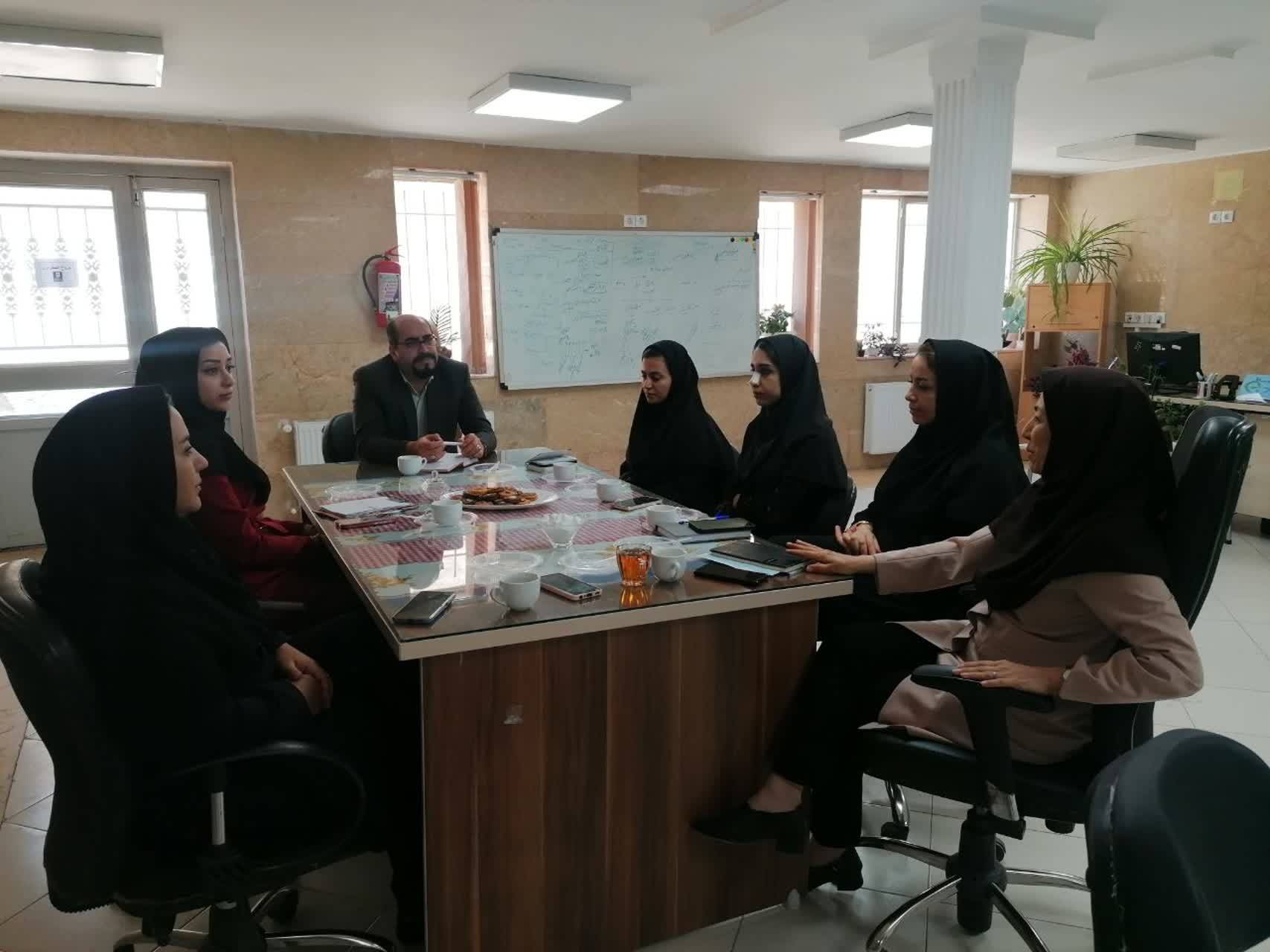 آزمایشگاه معاونت غذا و دارو